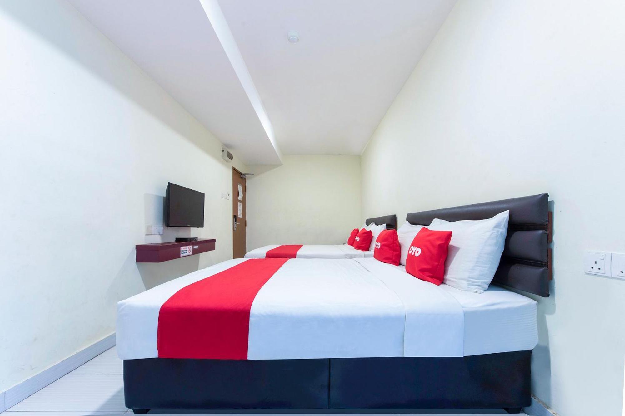 Super Oyo 90385 H3 Hotel Yong Peng Exterior photo